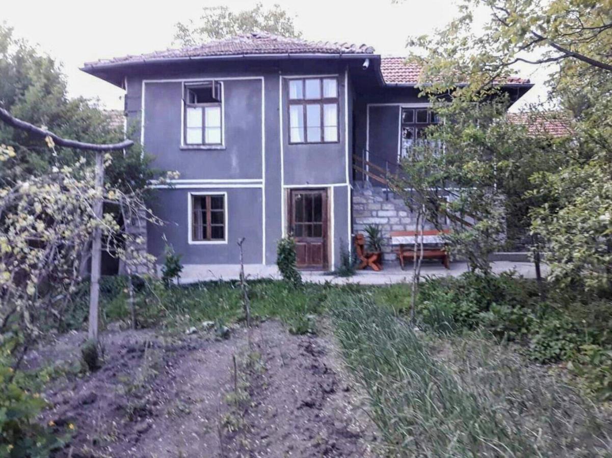 Beefree Gorsko Slivovo Exterior photo